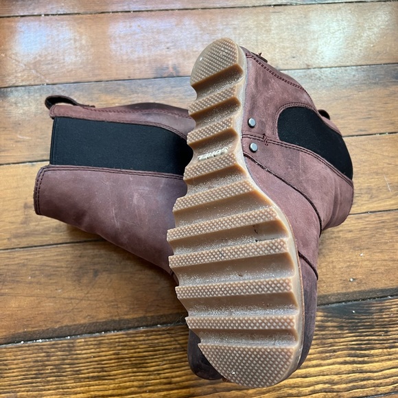 sorel wedge boot - Picture 7 of 9